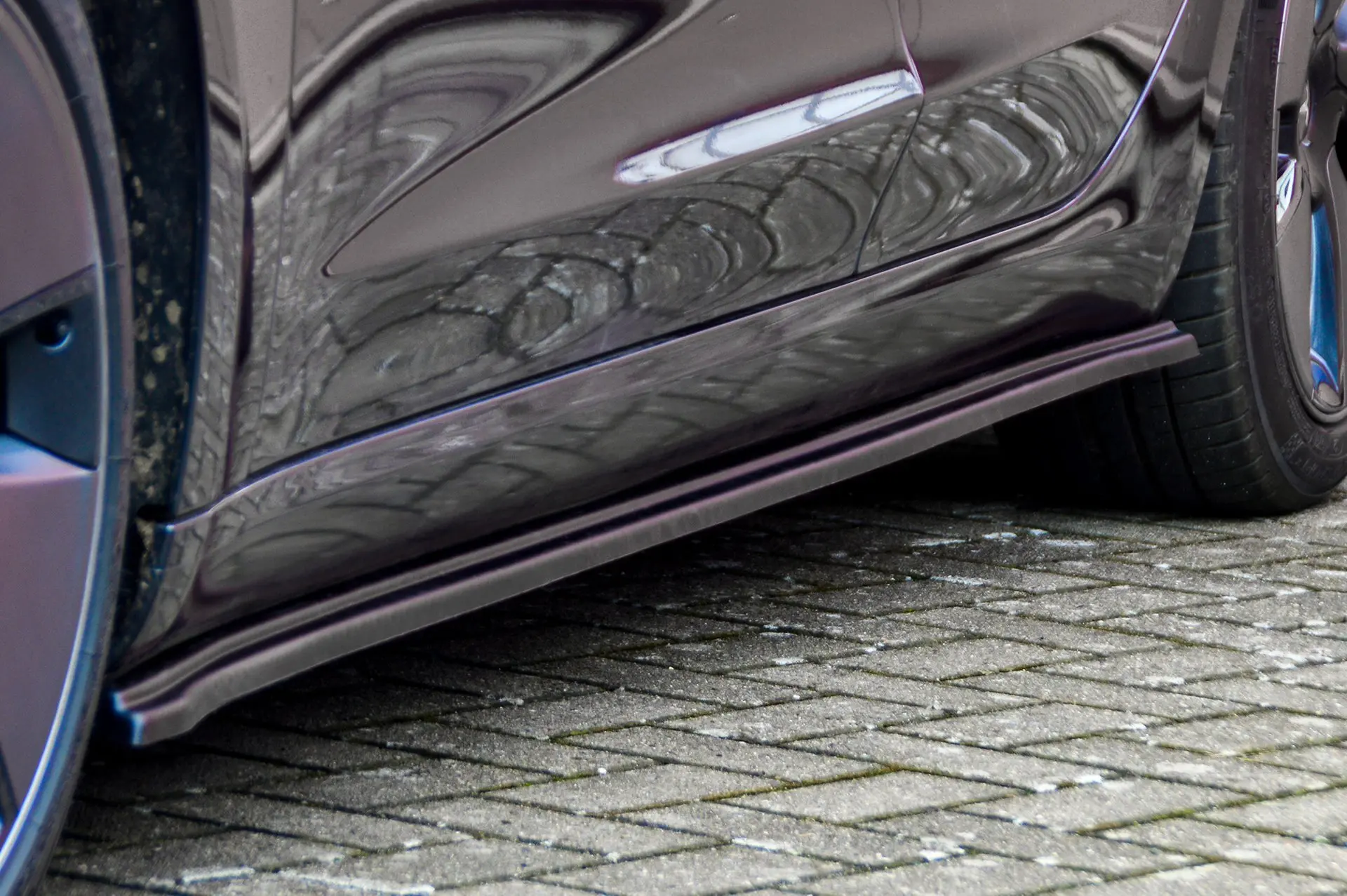 Ingo Noak CUP Seitenschweller für Tesla Model 3 ab Bj. 2017-