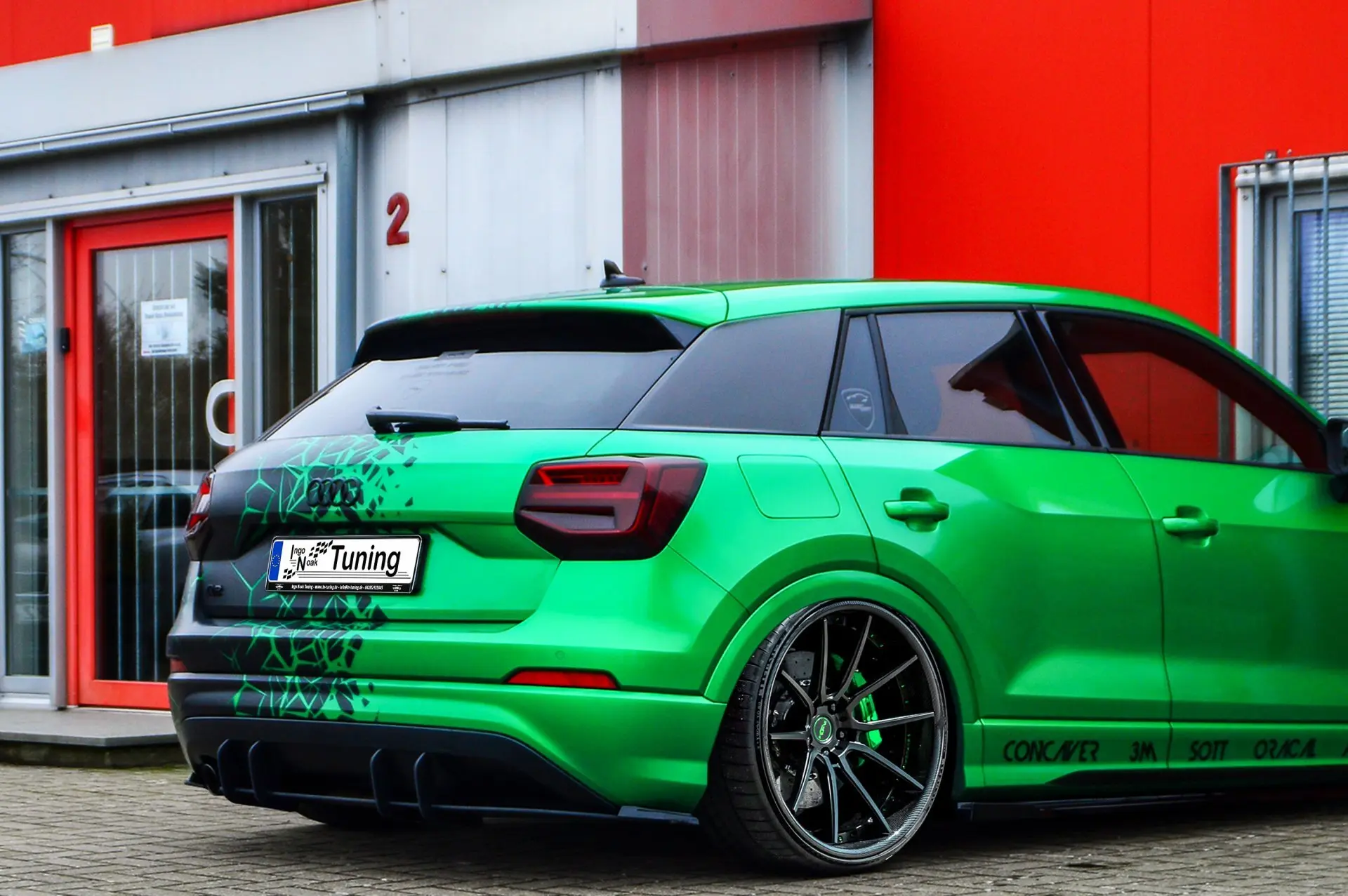 Ingo Noak Gefräster Heckansatz mit Finnen für Audi Q2 GA