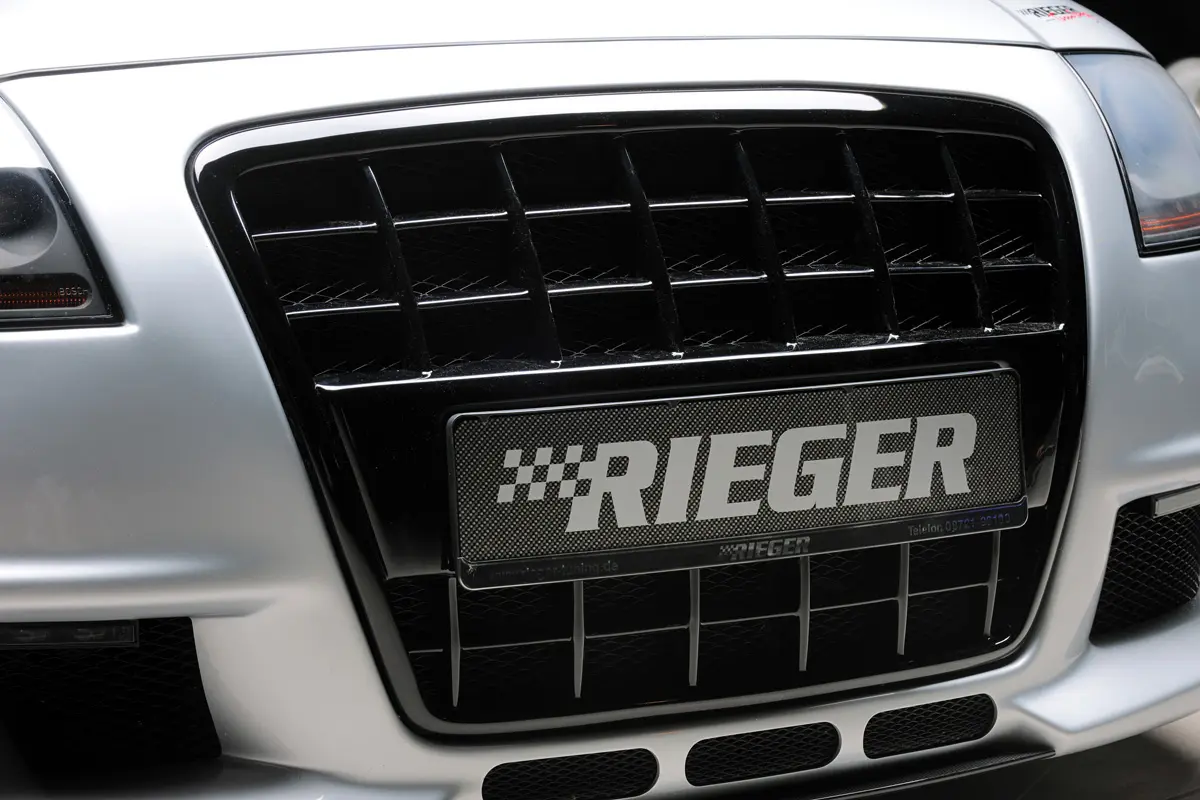 Rieger Grill mit integrierter Kennzeichenauflage für Audi TT 8N