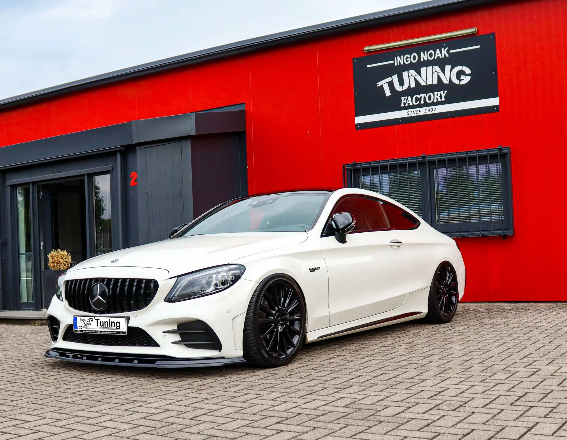 Ingo Noak Cuplippe Frontspoilerlippe aus ABS für Mercedes Benz C43 AMG Facelift
