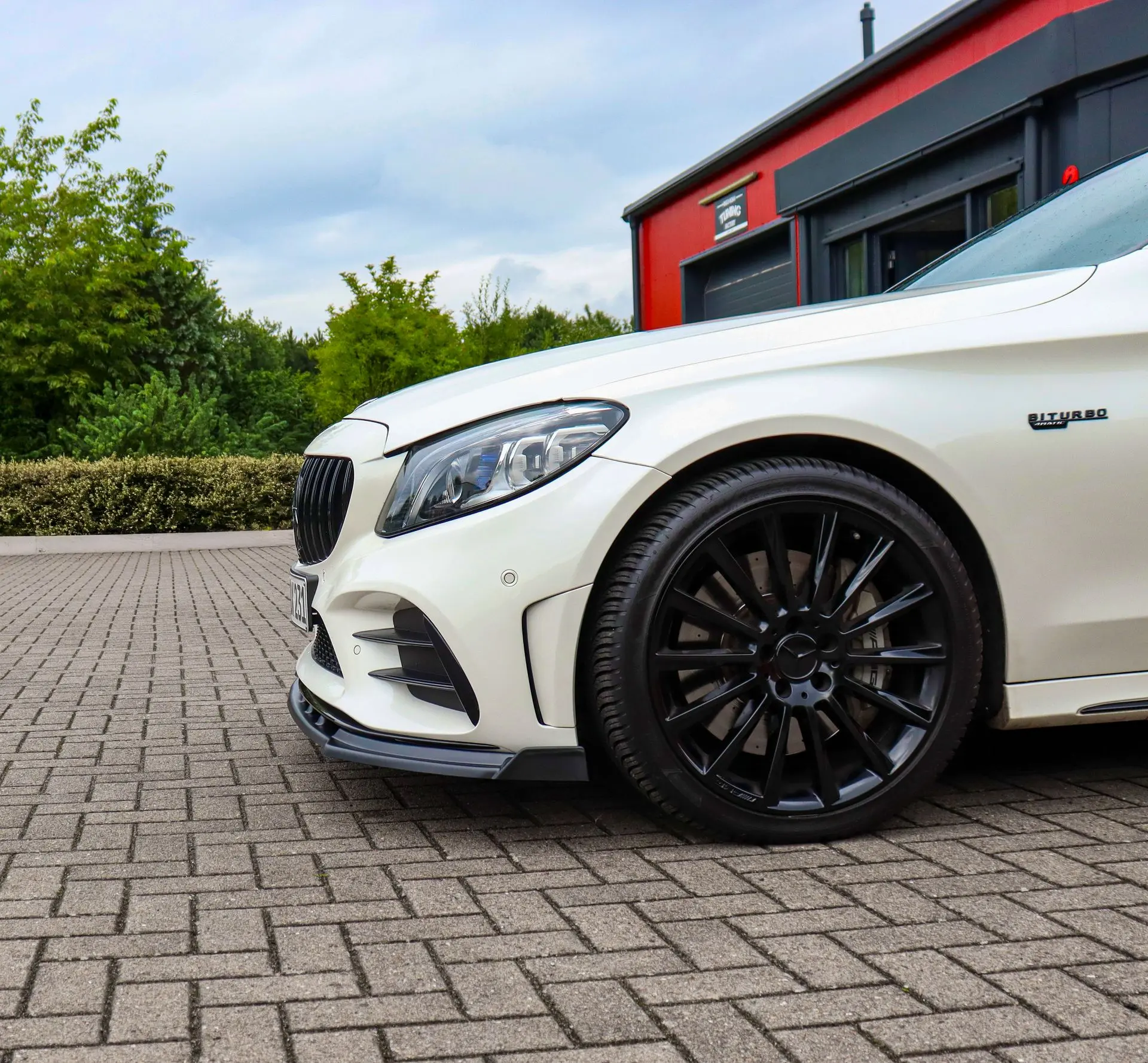 Ingo Noak Cuplippe Frontspoilerlippe mit Wings aus ABS für Mercedes Benz C43 AMG Facelift