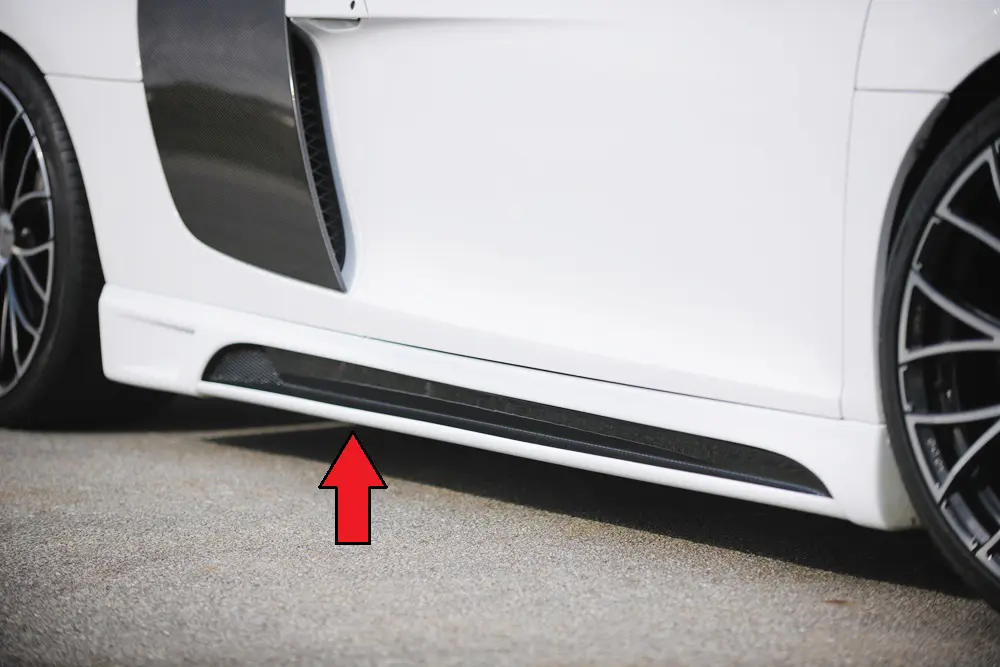 Rieger Carbon-Seitenschweller für Audi R8 42