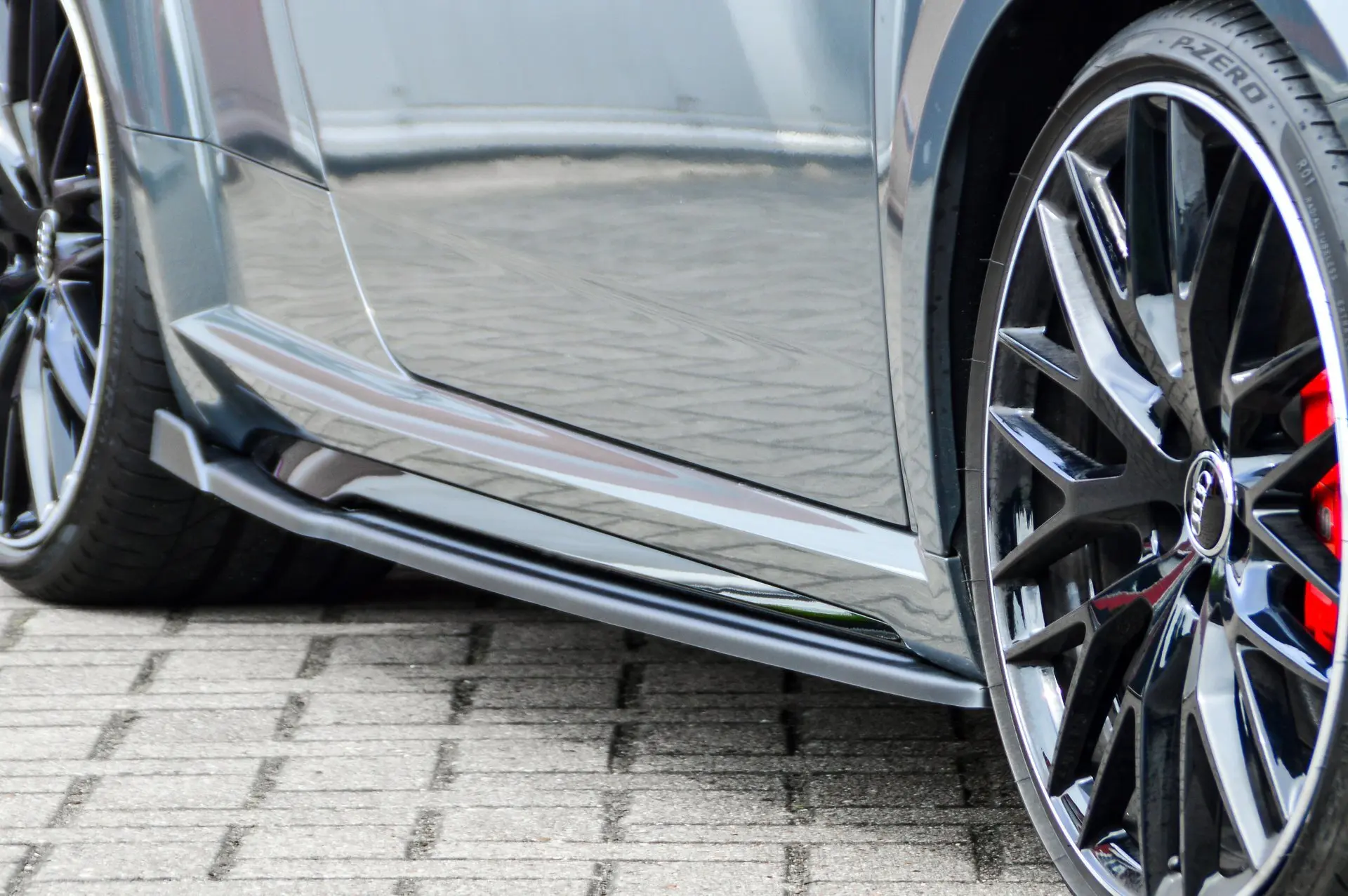 Ingo Noak Cup Schweller mit Wing für Audi TT S-Line + TTS 8S + TTRS 8S