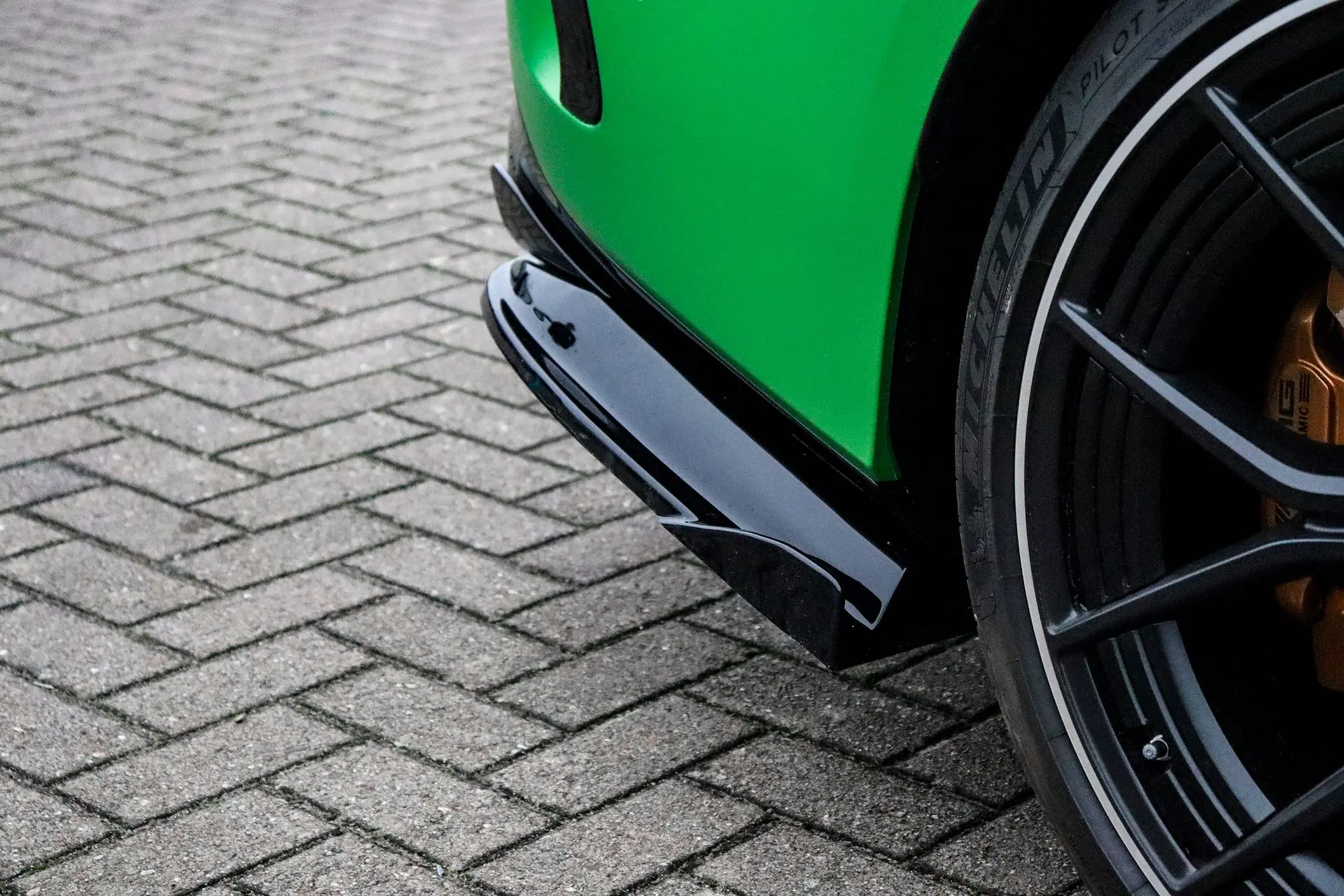 Ingo Noak Heckansatz Seitenteile mit Wings für Mercedes AMG GT 63S X290