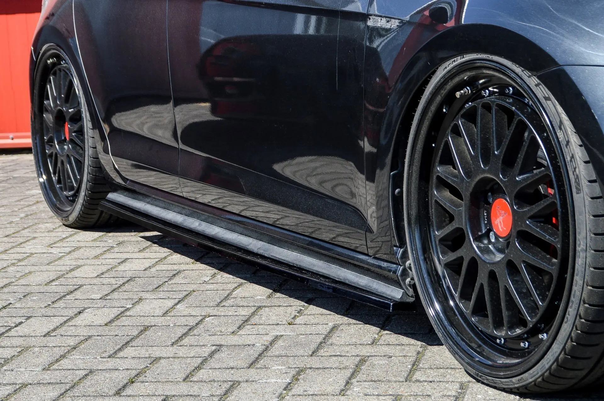 Ingo Noak Cup Seitenschweller für VW Golf 7 GTI GTD