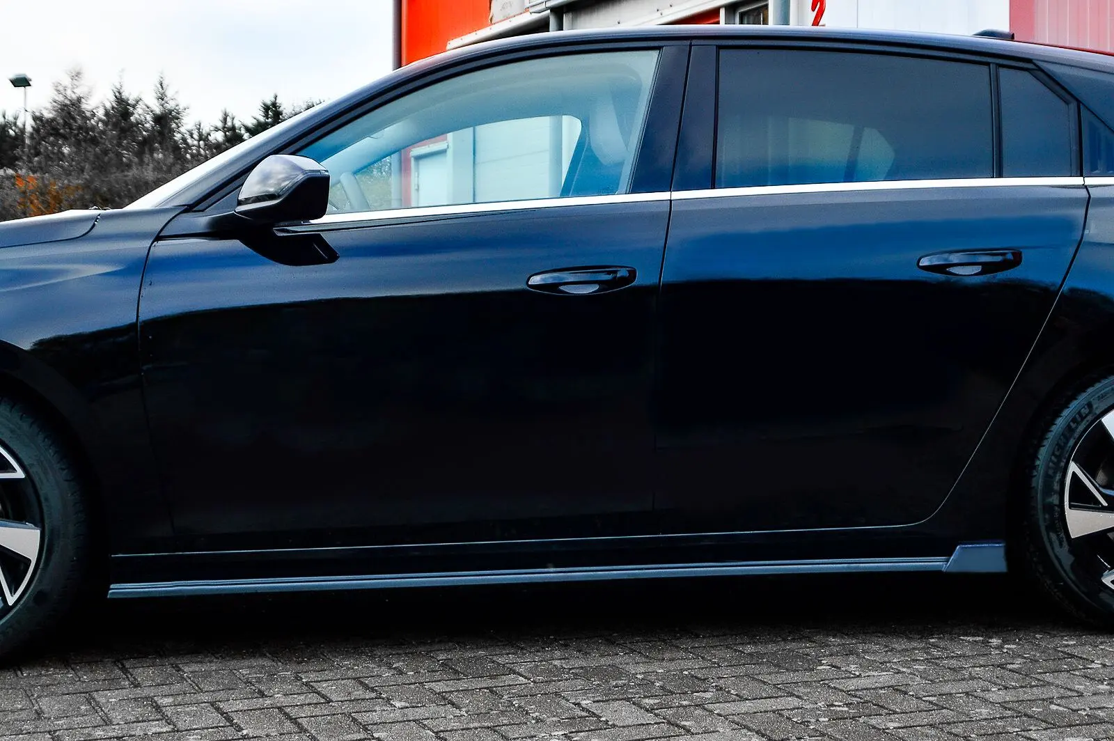 Ingo Noak CUP Seitenschweller aus ABS mit Wing hinten für Opel Astra L