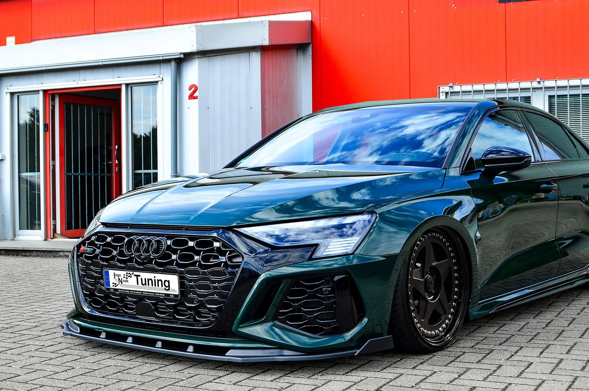 Ingo Noak Cup Frontspoilerlippe mit Wings für Audi RS3 8Y Bj.2020-