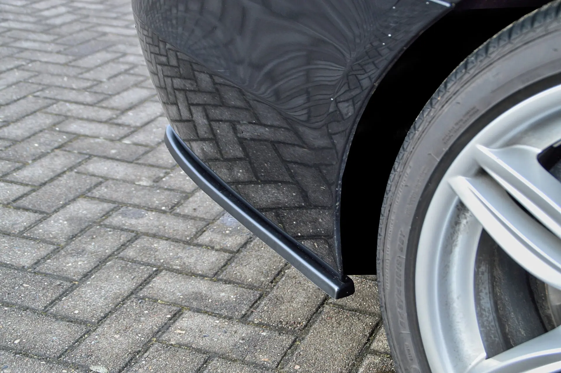 Ingo Noak Diffusor Spoilerecken Seitenteile für BMW 5er F10 F11 M-Paket 2010-2015