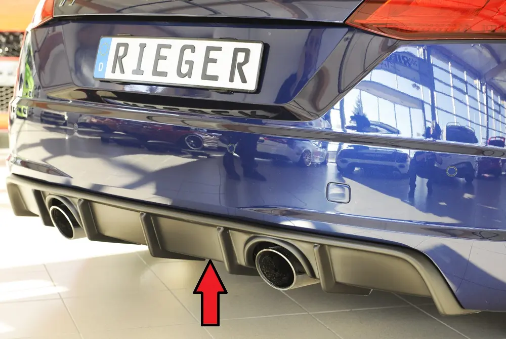 Rieger Heckeinsatz für Audi TT 8S
