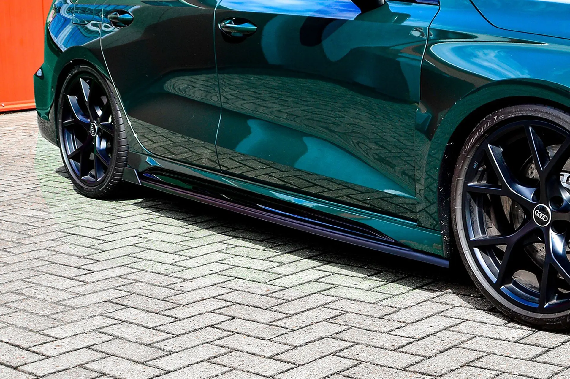 Ingo Noak CUP Seitenschweller mit Wings hinten für Audi RS3 8Y